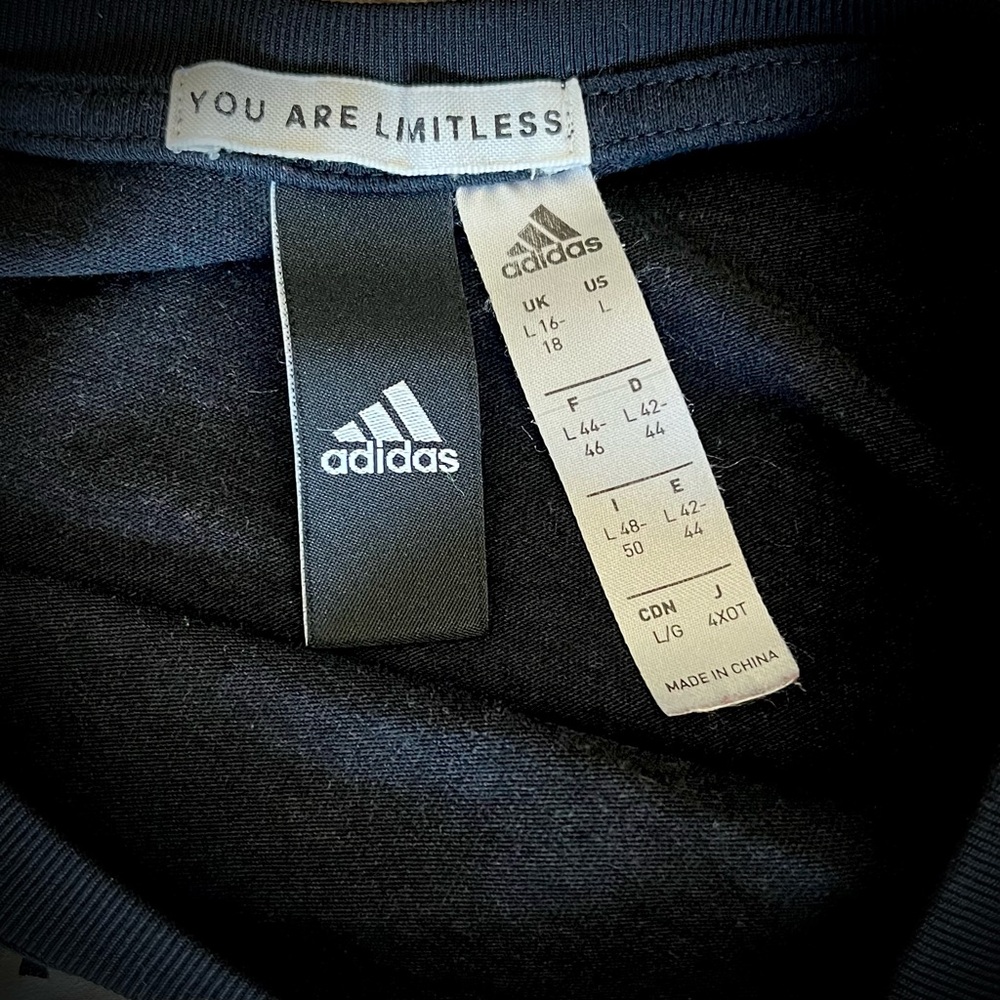 Adidas Black floral Graphic Tee and Green athletic Shorts Set L - Picture 9 of 9